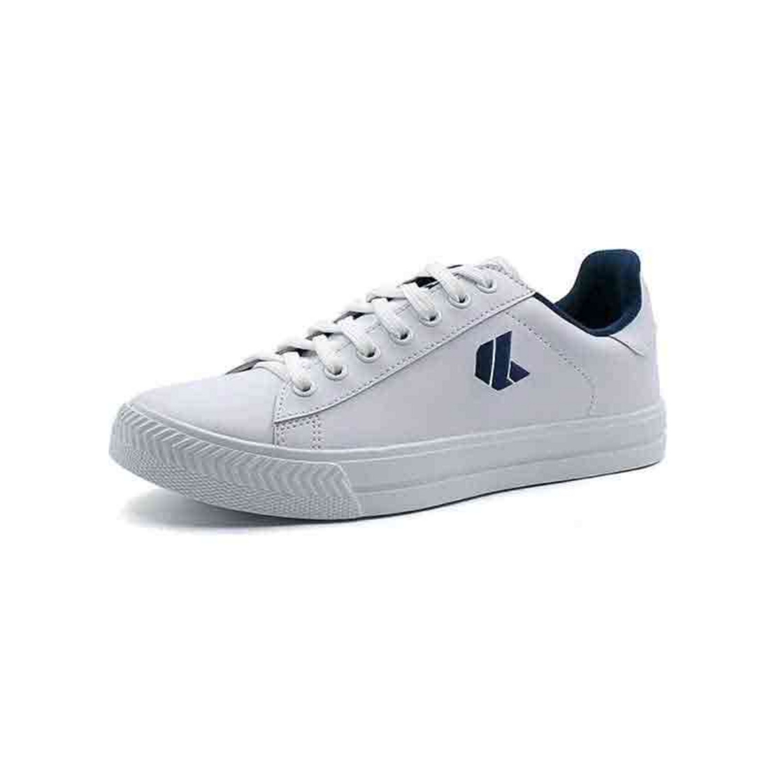 รองเท้าผ้าใบ